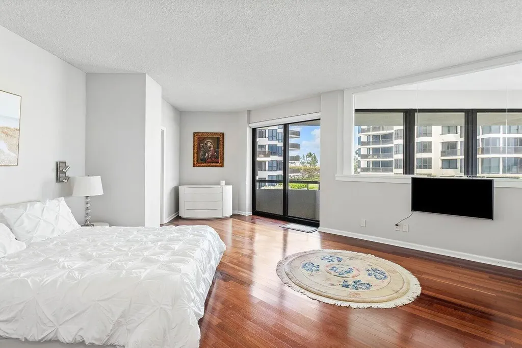 3120 S Ocean Boulevard Palm Beach FL 33480
