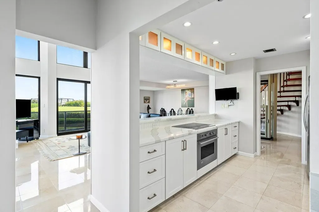3120 S Ocean Boulevard Palm Beach FL 33480