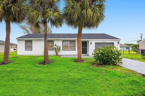 2937 SE Ironton Avenue Port St Lucie FL 34952