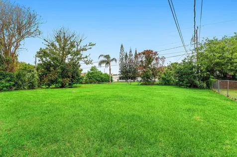 2937 SE Ironton Avenue Port St Lucie FL 34952