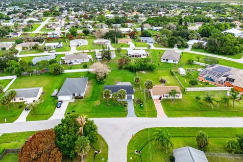 2937 SE Ironton Avenue Port St Lucie FL 34952