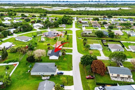 2937 SE Ironton Avenue Port St Lucie FL 34952