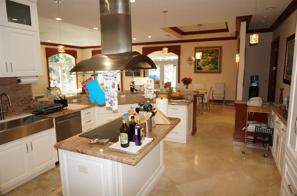 650 E Rambling Drive Wellington FL 33414