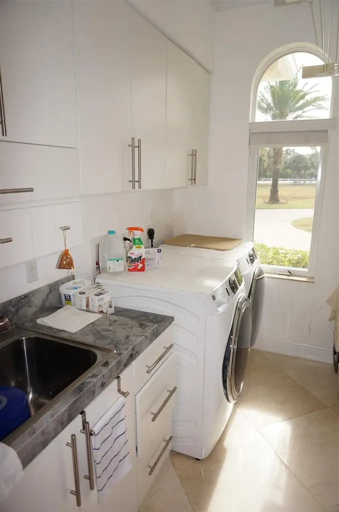 650 E Rambling Drive Wellington FL 33414