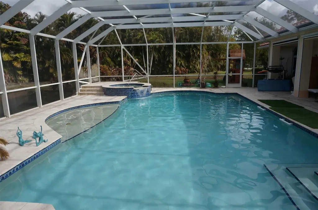 650 E Rambling Drive Wellington FL 33414