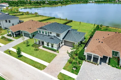 655 Hookline Circle Loxahatchee FL 33470