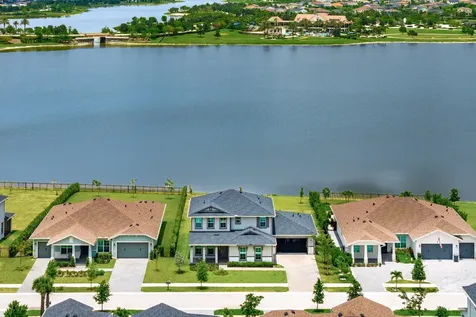 655 Hookline Circle Loxahatchee FL 33470