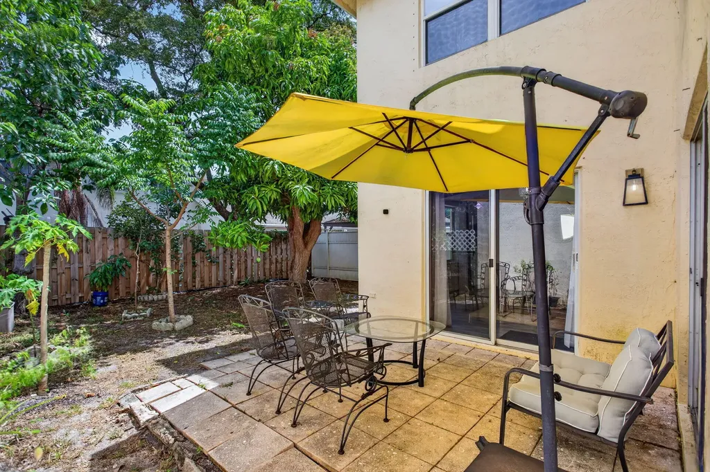 4131 Eastridge Circle Pompano Beach FL 33064