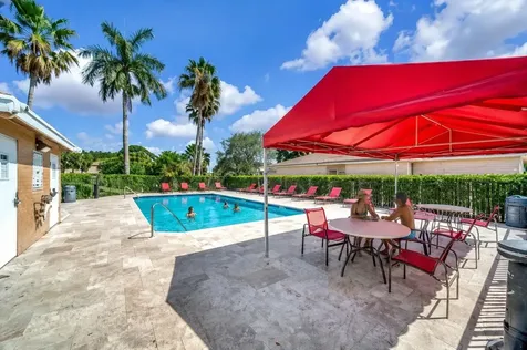 4131 Eastridge Circle Pompano Beach FL 33064