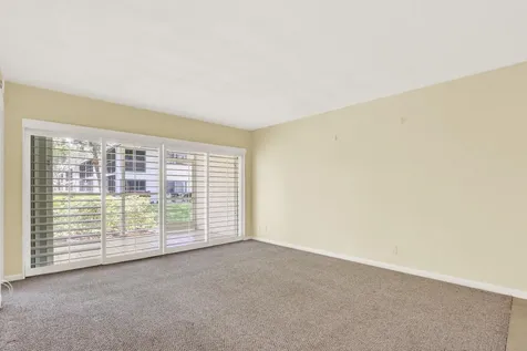9 Westwood Avenue Tequesta FL 33469