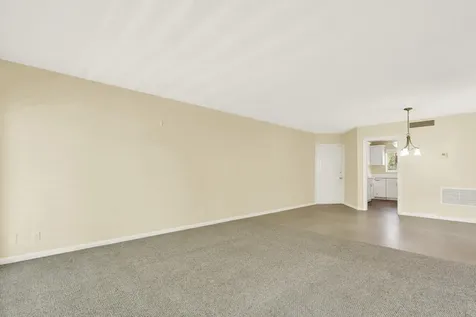 9 Westwood Avenue Tequesta FL 33469