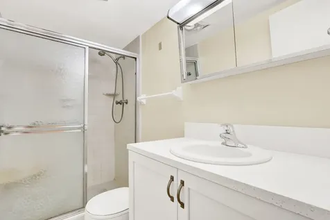 9 Westwood Avenue Tequesta FL 33469