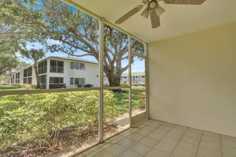9 Westwood Avenue Tequesta FL 33469