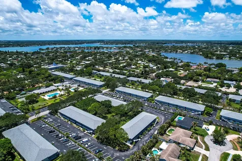 9 Westwood Avenue Tequesta FL 33469
