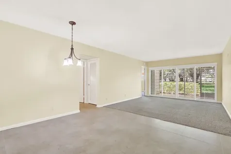 9 Westwood Avenue Tequesta FL 33469