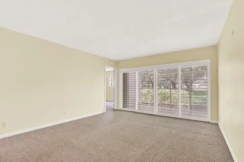 9 Westwood Avenue Tequesta FL 33469