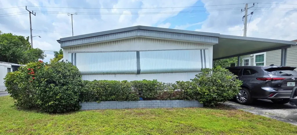 471 NW 135th Way Plantation FL 33325