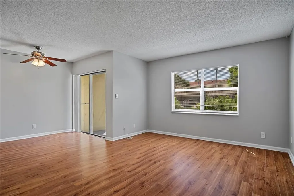 2121 NE 36th Street Lighthouse Point FL 33064
