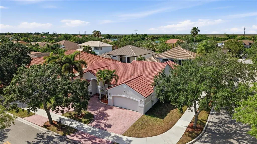 830 Heritage Drive Weston FL 33326