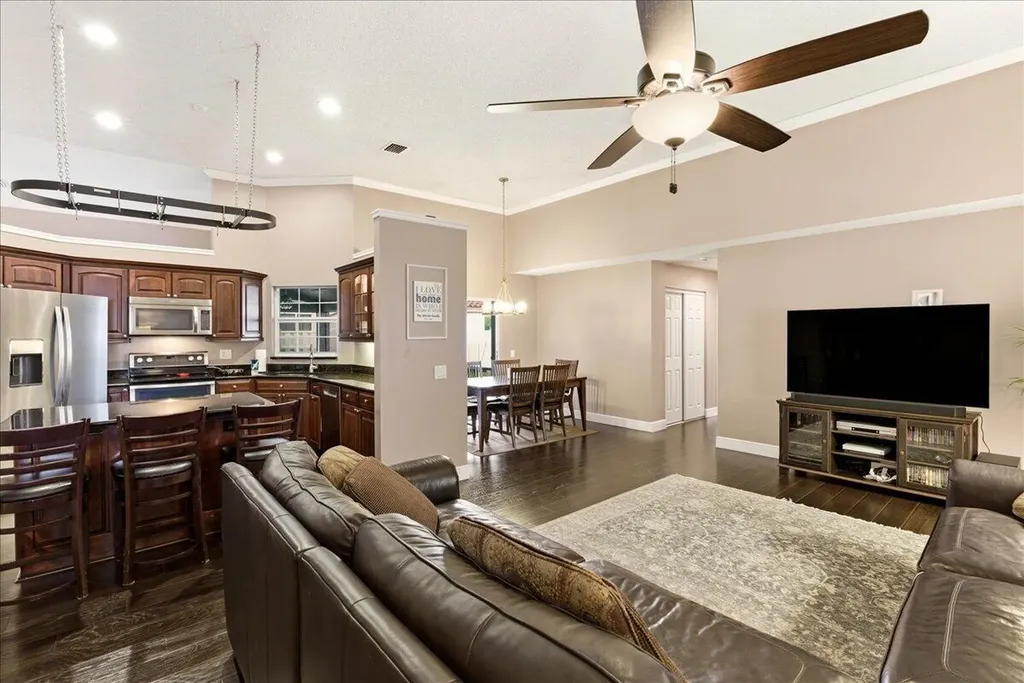 830 Heritage Drive Weston FL 33326