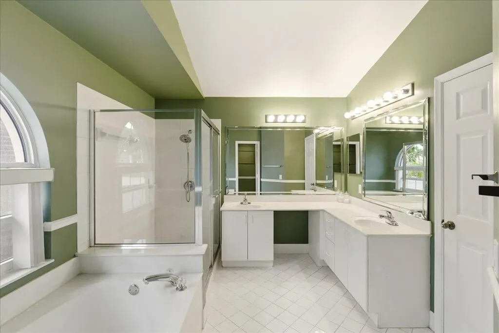 830 Heritage Drive Weston FL 33326