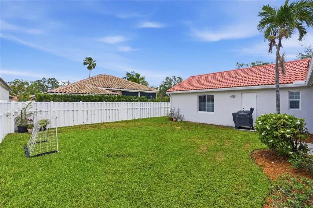 830 Heritage Drive Weston FL 33326