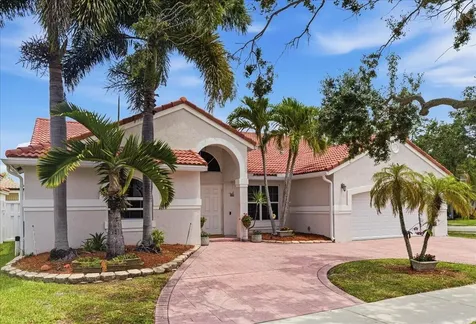 830 Heritage Drive Weston FL 33326