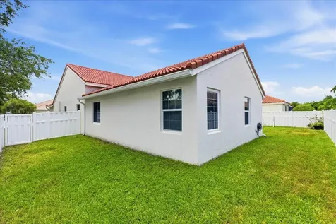 830 Heritage Drive Weston FL 33326