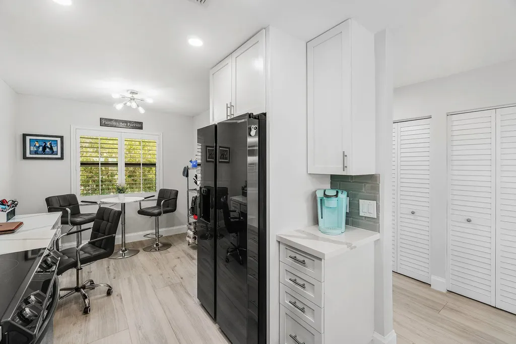 24 Southport Lane Boynton Beach FL 33436