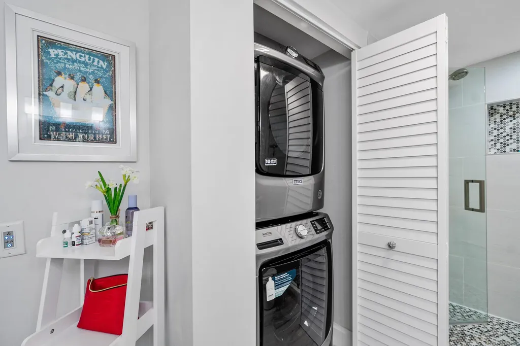 24 Southport Lane Boynton Beach FL 33436