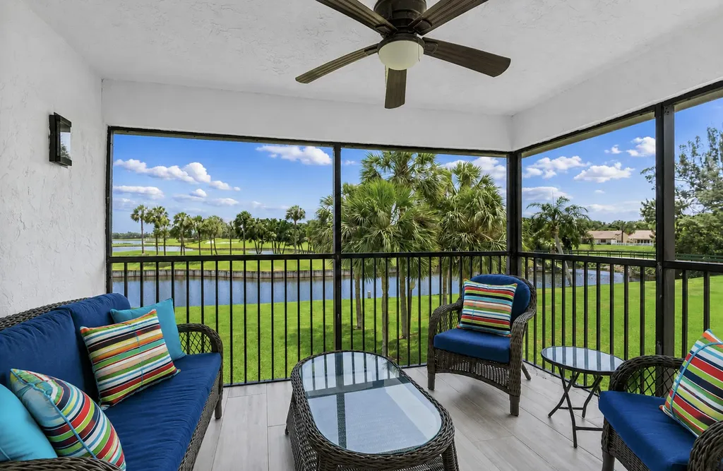 24 Southport Lane Boynton Beach FL 33436