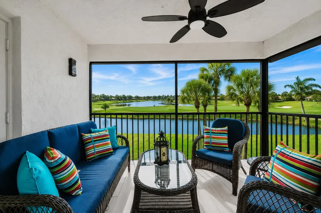 24 Southport Lane Boynton Beach FL 33436