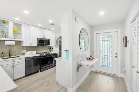 24 Southport Lane Boynton Beach FL 33436