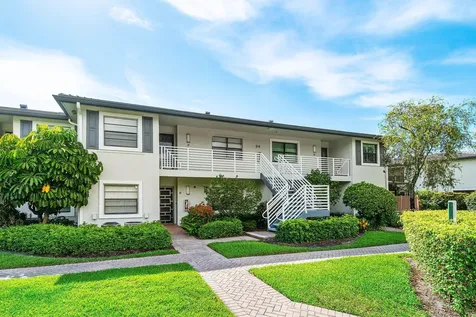 24 Southport Lane Boynton Beach FL 33436