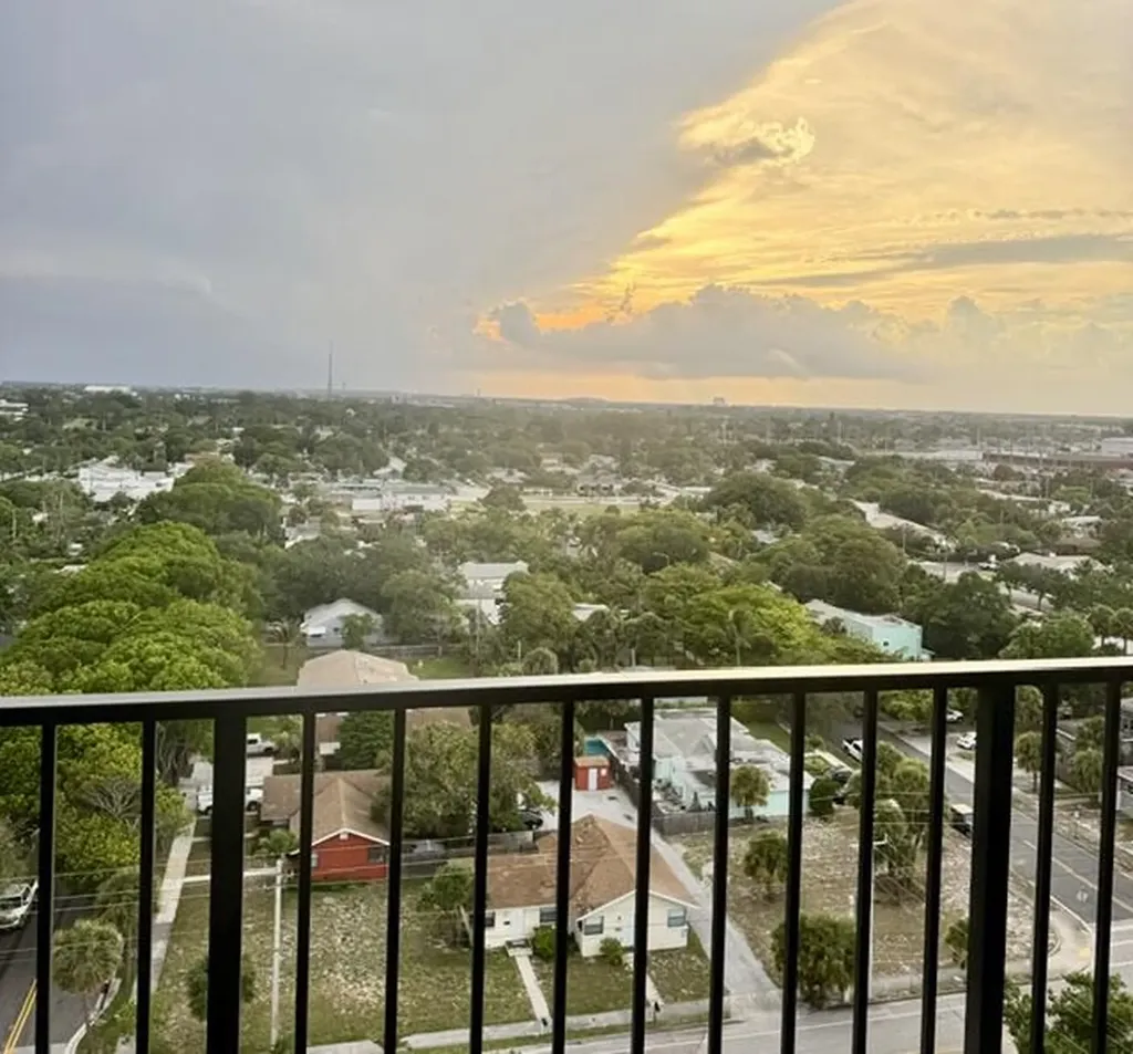 5600 N Flagler Drive West Palm Beach FL 33407