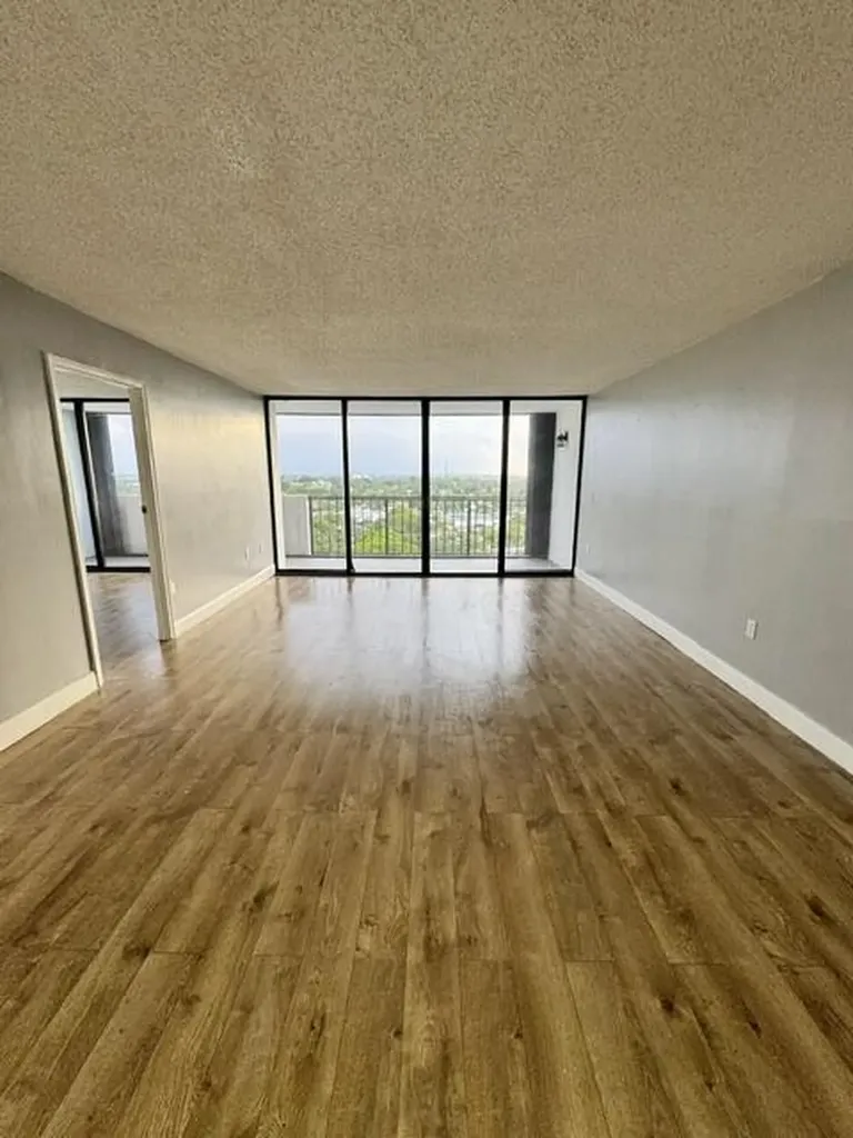 5600 N Flagler Drive West Palm Beach FL 33407
