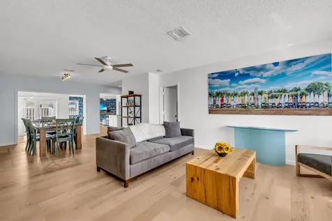 5211 NE 26th Avenue Lighthouse Point FL 33064