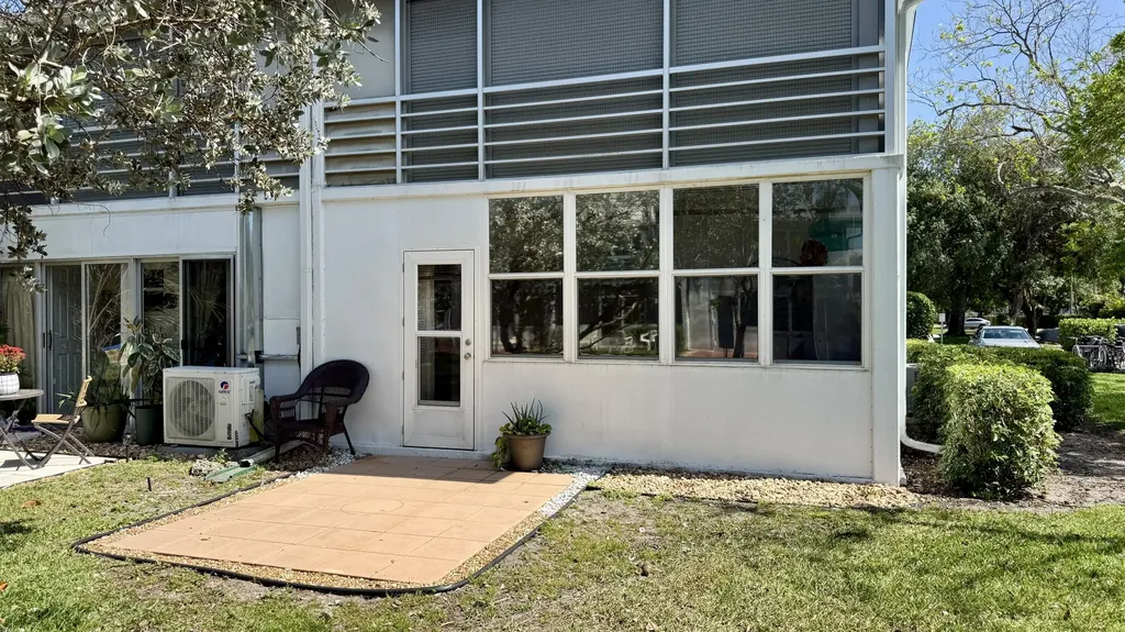 21 Newport B Court Deerfield Beach FL 33442