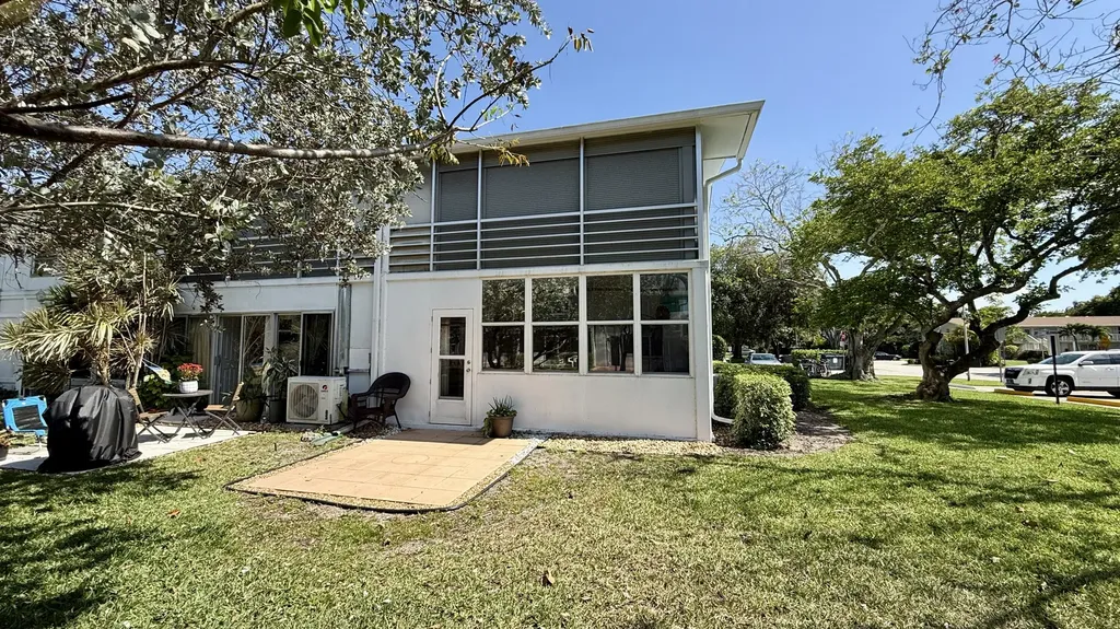21 Newport B Court Deerfield Beach FL 33442
