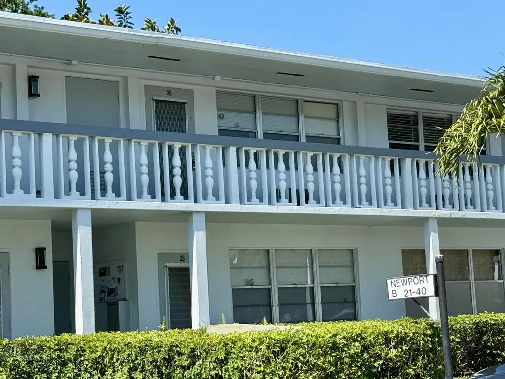 21 Newport B Court Deerfield Beach FL 33442