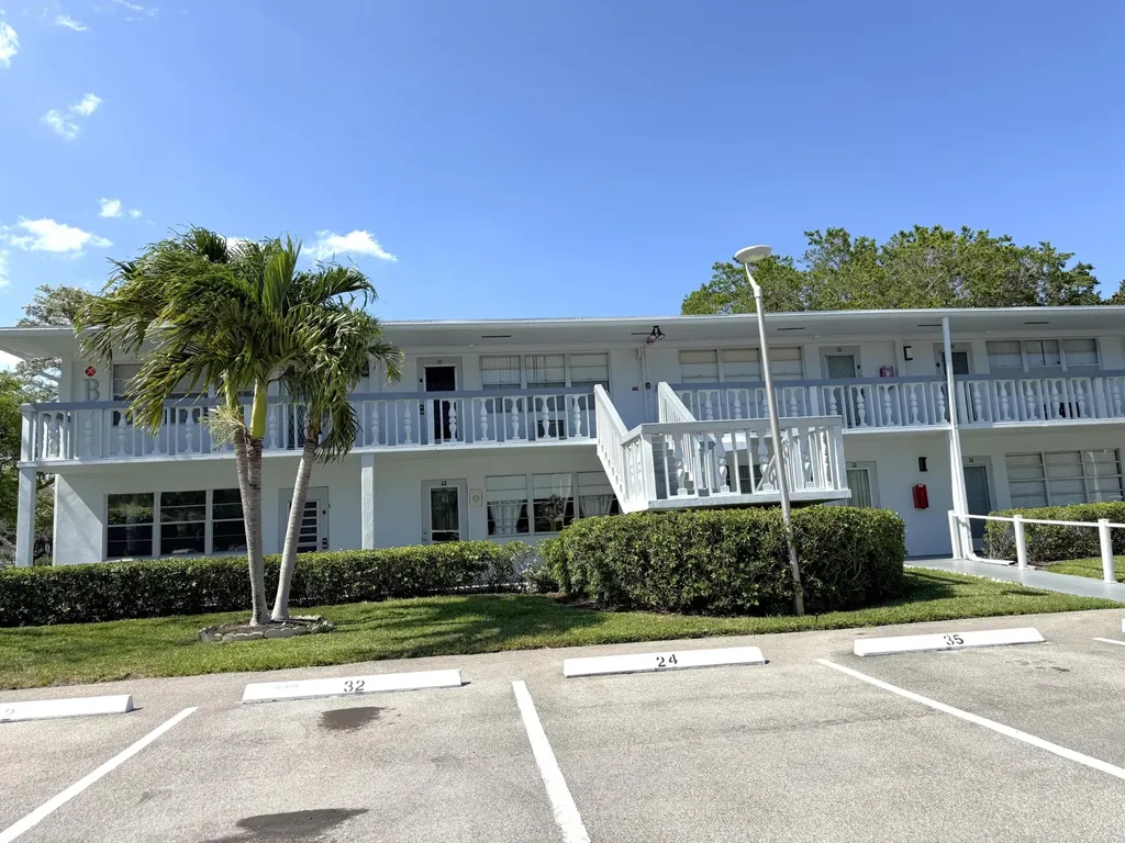 21 Newport B Court Deerfield Beach FL 33442