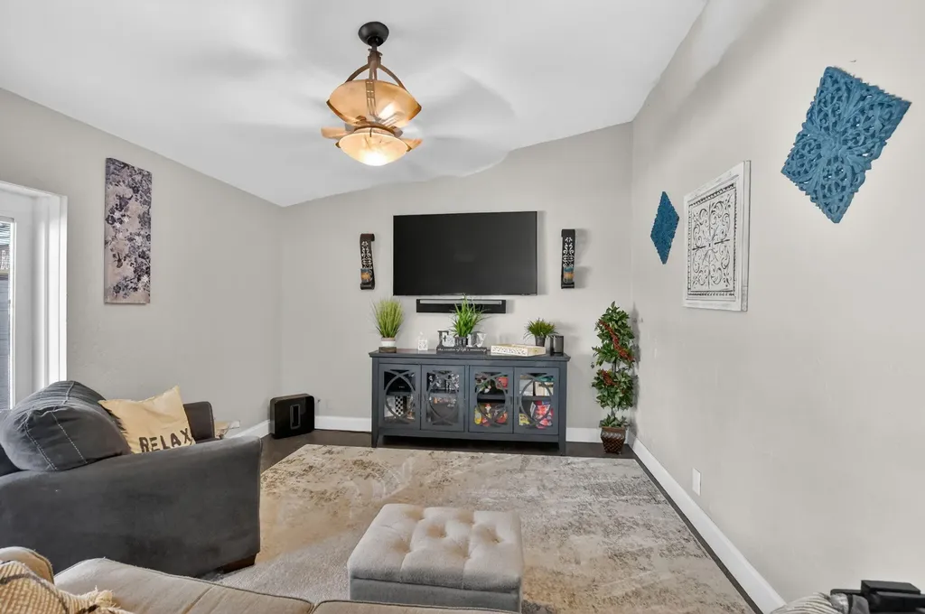 9976 Robins Nest Road Boca Raton FL 33496
