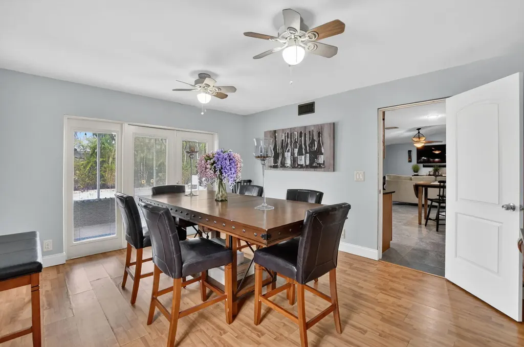 9976 Robins Nest Road Boca Raton FL 33496