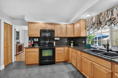 9976 Robins Nest Road Boca Raton FL 33496
