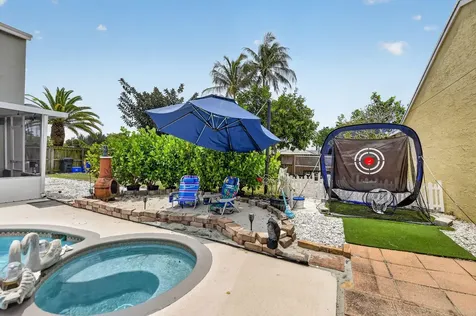 9976 Robins Nest Road Boca Raton FL 33496