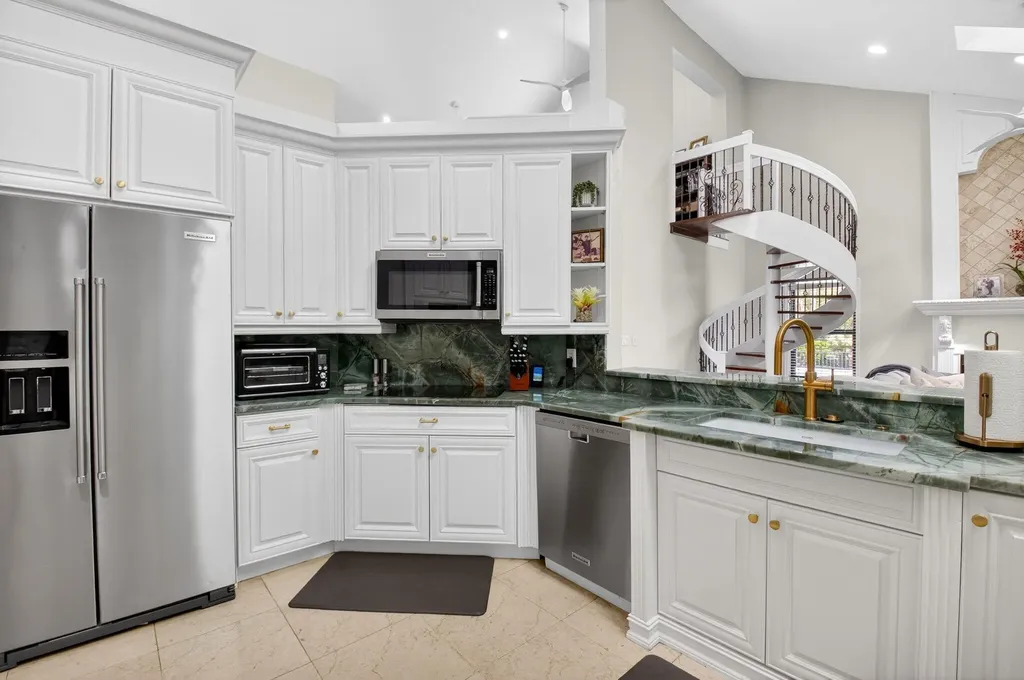 10655 Rio Hermoso Delray Beach FL 33446