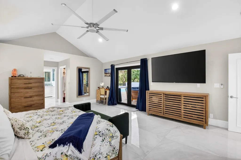 10655 Rio Hermoso Delray Beach FL 33446