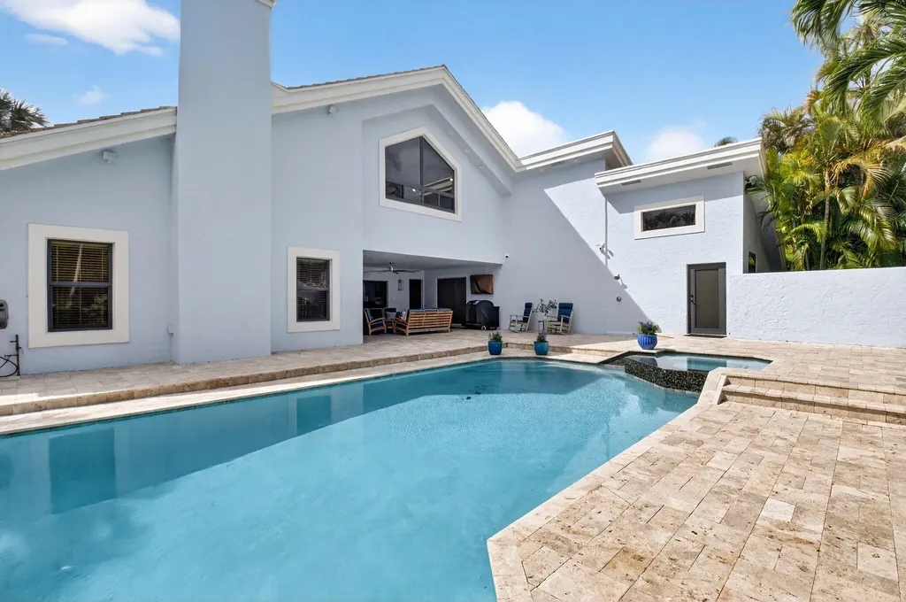 10655 Rio Hermoso Delray Beach FL 33446