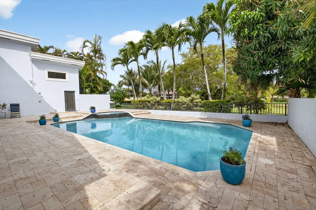 10655 Rio Hermoso Delray Beach FL 33446
