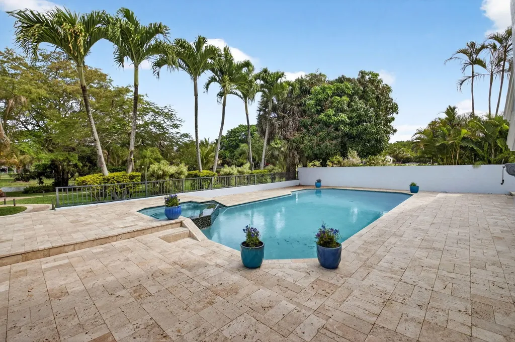 10655 Rio Hermoso Delray Beach FL 33446